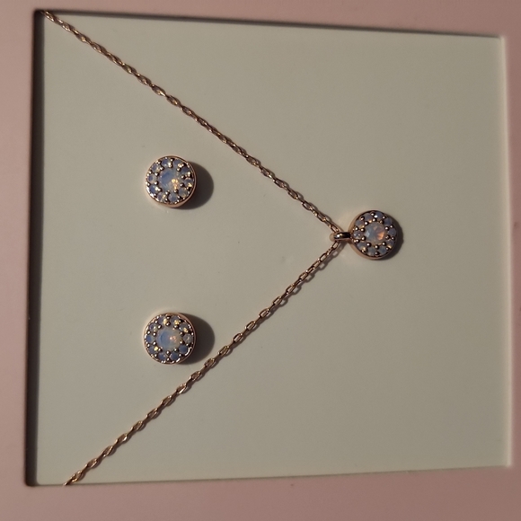 kate spade new york | Colored Crystal Pendant Necklace & Stud Earrings Set - Picture 3 of 4